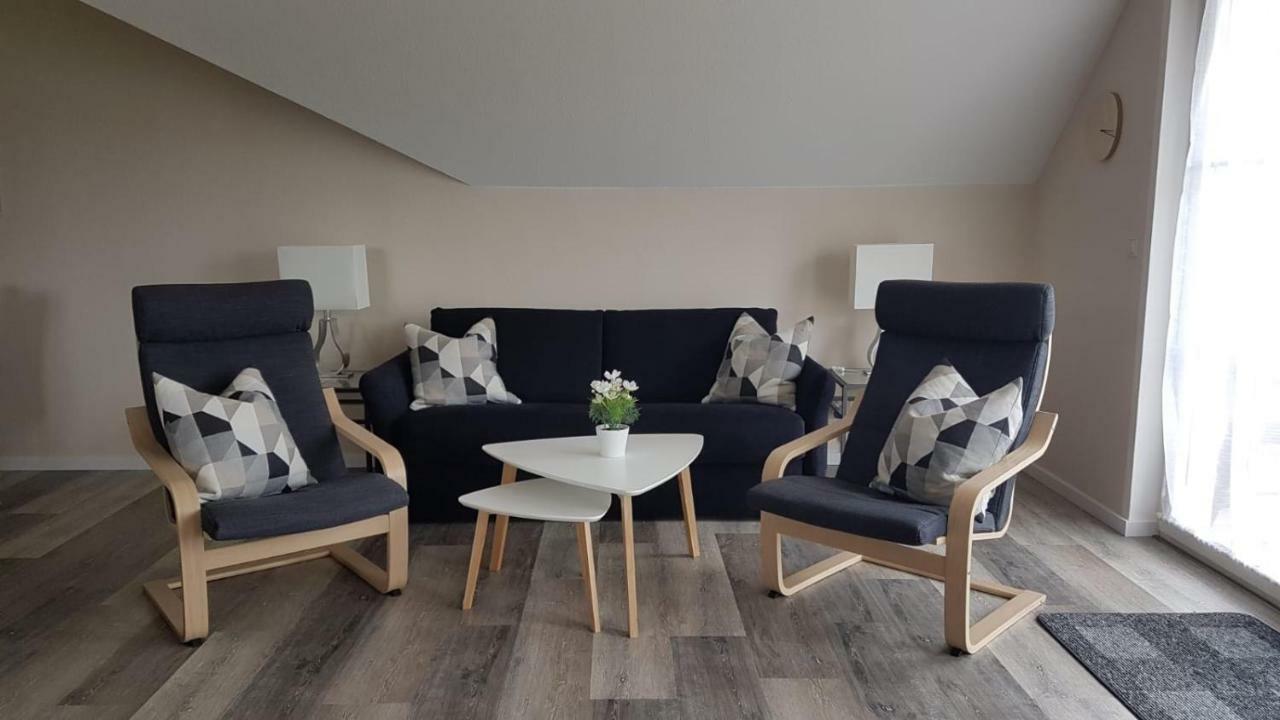 Ferienapartment Wiese & Meer Auf Ruegen Neddesitz Ngoại thất bức ảnh